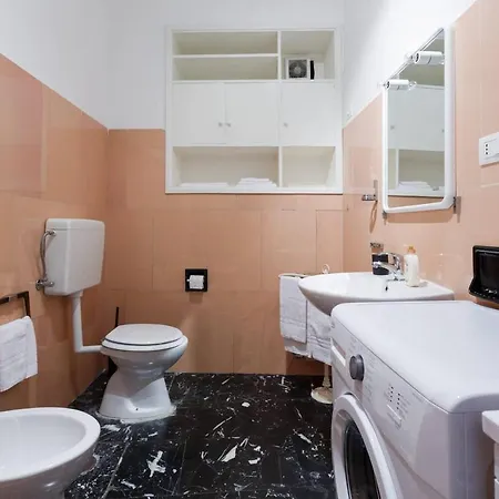 New Cozy St.peter/ Vatican Area Apartment *