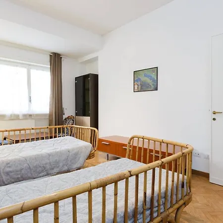 New Cozy St.peter/ Vatican Area Apartment Rome